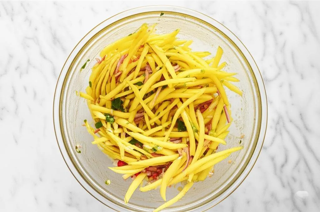Thai Mango Salad Recipe