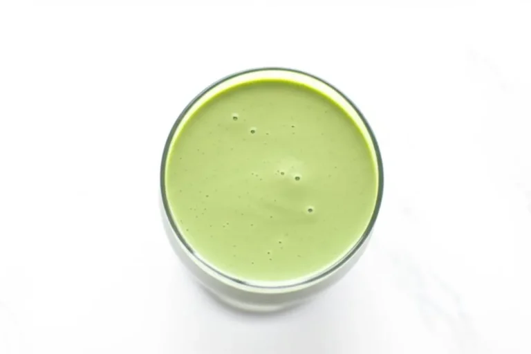How to Make a Pineapple Ginger Smoothie for Bloat & Boost